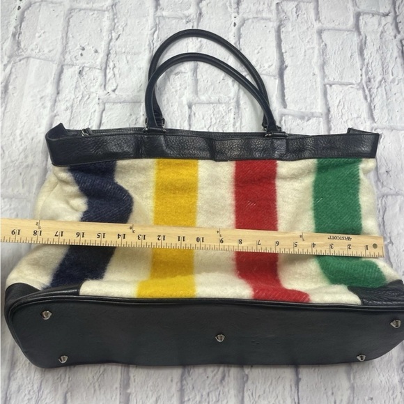 Hudson Bay HBC Striped 100% Wool Bag W Dust Bag Limited Edition Very Rare - Picture 12 of 14